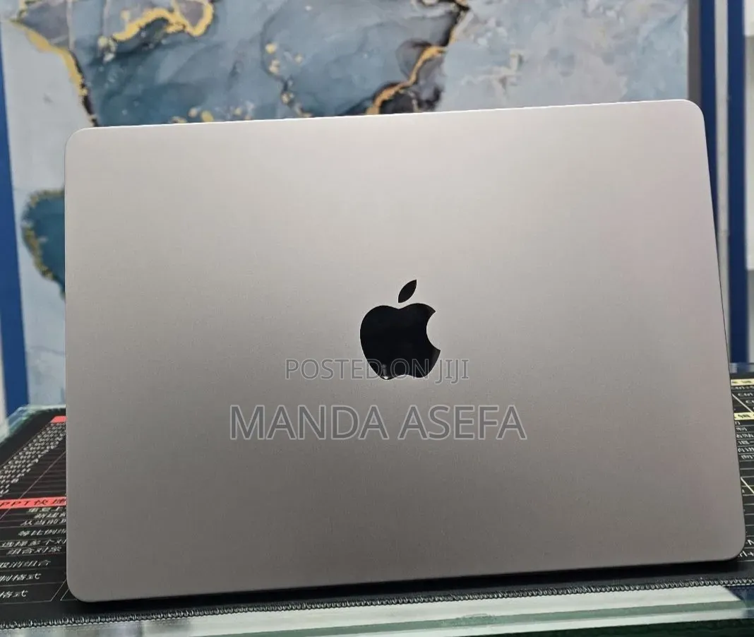 New Laptop Apple MacBook Air 2022 M2 16GB Apple M2 SSD 512GB