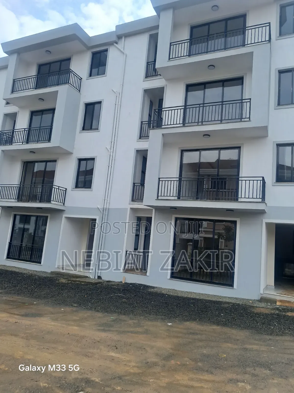 2bdrm Apartment in Kangaroo, Bole for sale