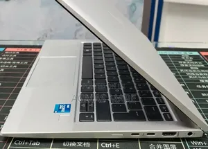 New Laptop HP EliteBook 830 G8 16GB Intel Core i5 SSD 512GB