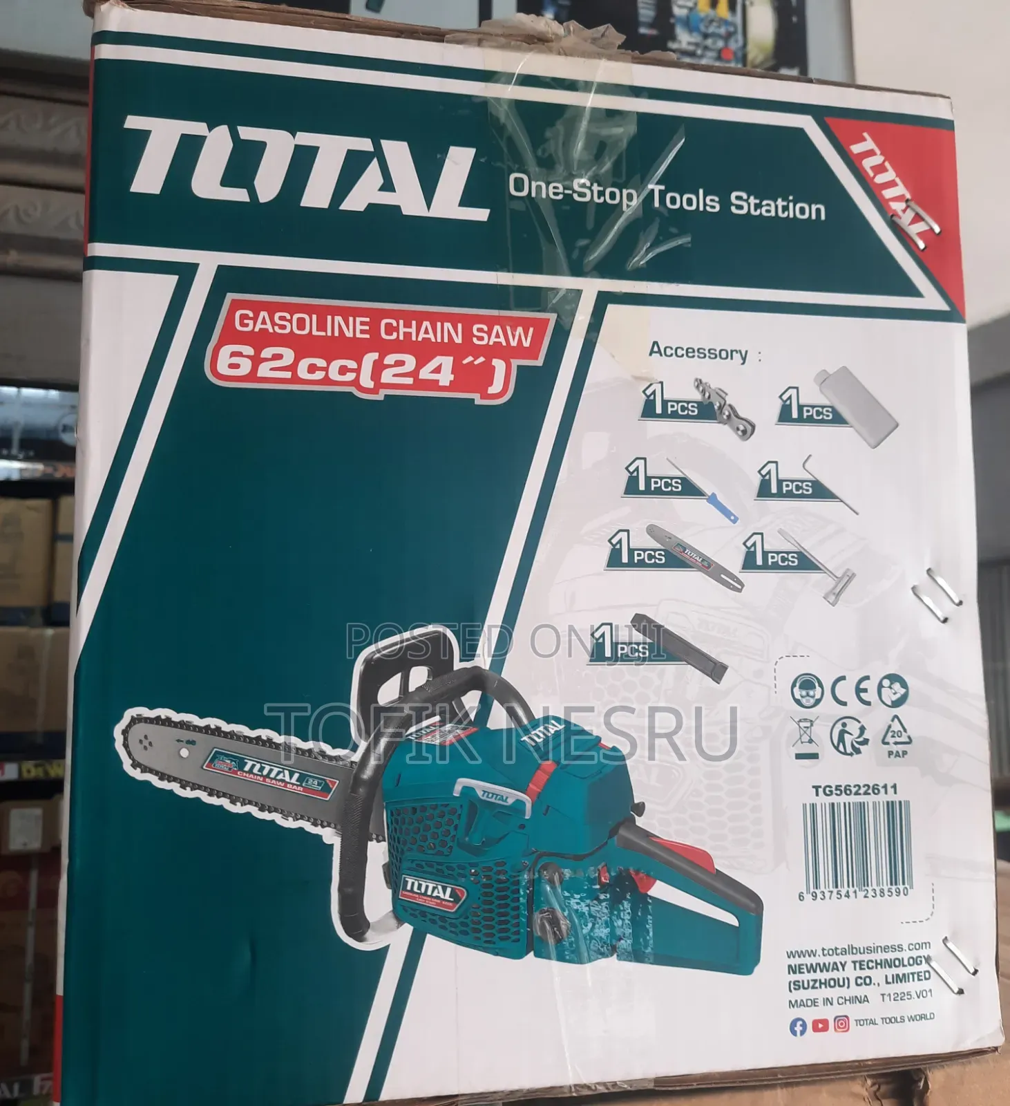 Total Gassolin Chain Saw Machine