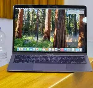 New Laptop Apple MacBook Air 2020 M1 16GB Apple M1 SSD 256GB