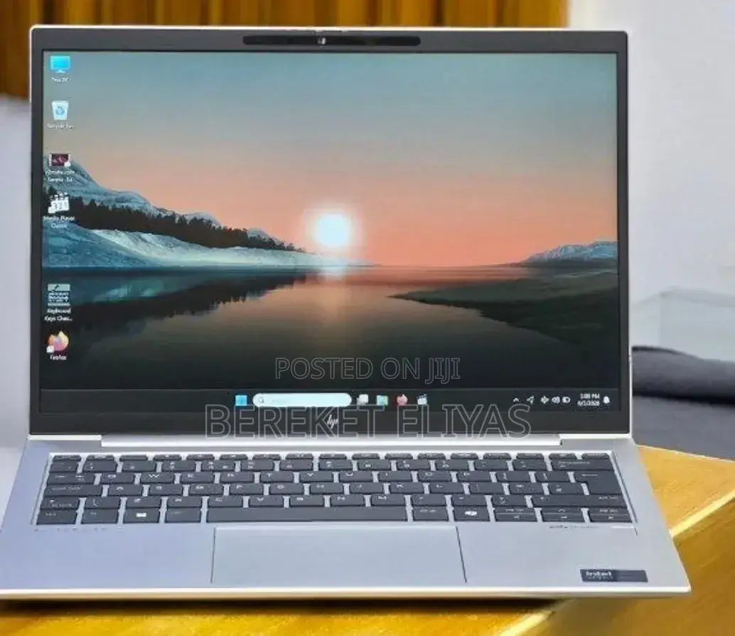 New Laptop HP Elitebook 830 G11 16GB Intel Core Ultra 7 SSD 512GB