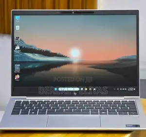 New Laptop HP Elitebook 830 G11 16GB Intel Core Ultra 7 SSD 512GB