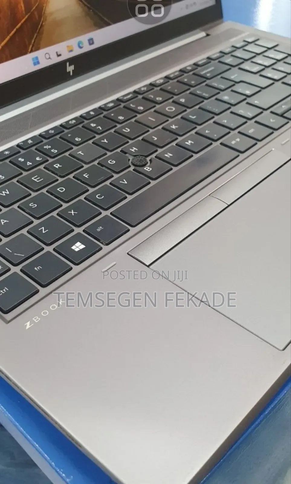 New Laptop HP ZBook Firefly G8 16GB Intel Core i7 SSD 512GB