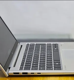 New Laptop HP Elitebook 830 G11 16GB Intel Core Ultra 7 SSD 512GB