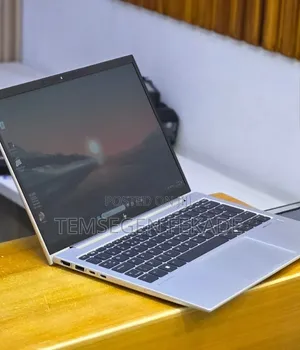 New Laptop HP Elitebook 830 G11 16GB Intel Core Ultra 7 SSD 512GB