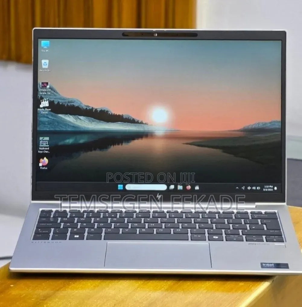 New Laptop HP Elitebook 830 G11 16GB Intel Core Ultra 7 SSD 512GB