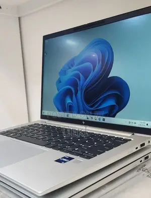 New Laptop HP EliteBook 840 G9 16GB Intel Core i7 SSD 512GB