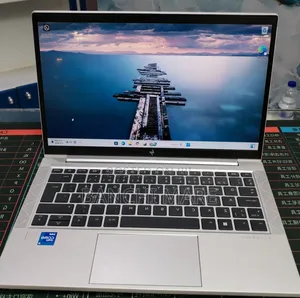 New Laptop HP EliteBook 830 G8 16GB Intel Core i5 SSD 512GB