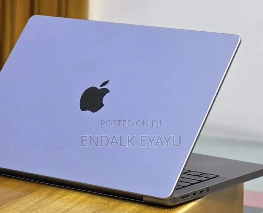 New Laptop Apple MacBook Pro 2021 M1 16GB Apple M1 Pro SSD 512GB