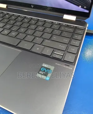 New Laptop HP Spectre X360 16GB Intel Core i7 SSD 512GB