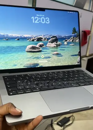 New Laptop Apple MacBook Pro 16GB Apple M1 Pro SSD 512GB