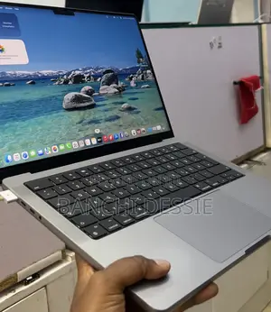 New Laptop Apple MacBook Pro 16GB Apple M1 Pro SSD 512GB