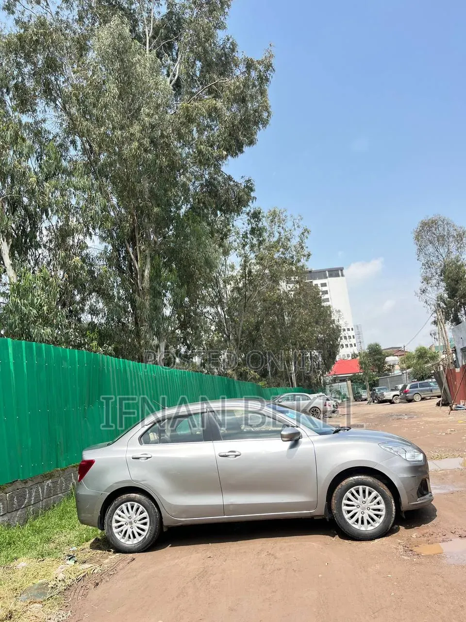 Suzuki Dzire 2022 Silver