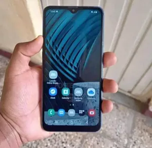 New Samsung Galaxy A10s 32 GB Black