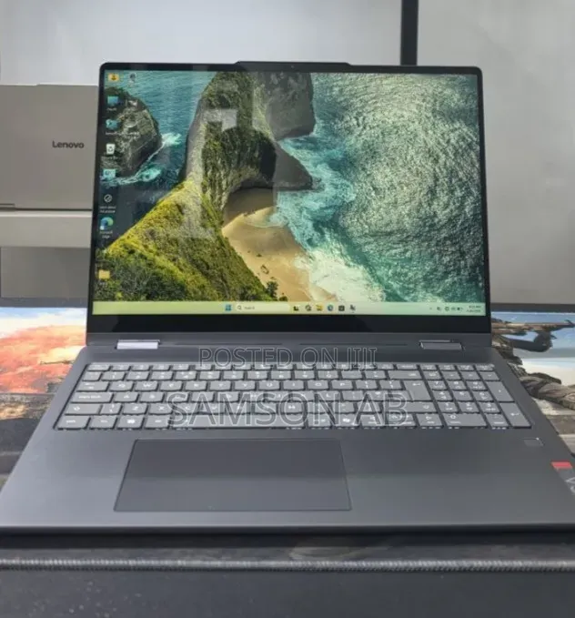 New Laptop Lenovo 16GB Intel Core Ultra 5 SSD 512GB