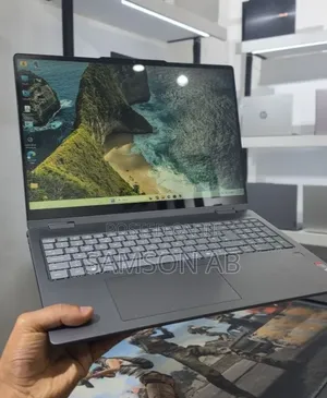 New Laptop Lenovo 16GB Intel Core Ultra 5 SSD 512GB