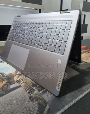 New Laptop Lenovo 16GB AMD Ryzen 7 SSD 512GB