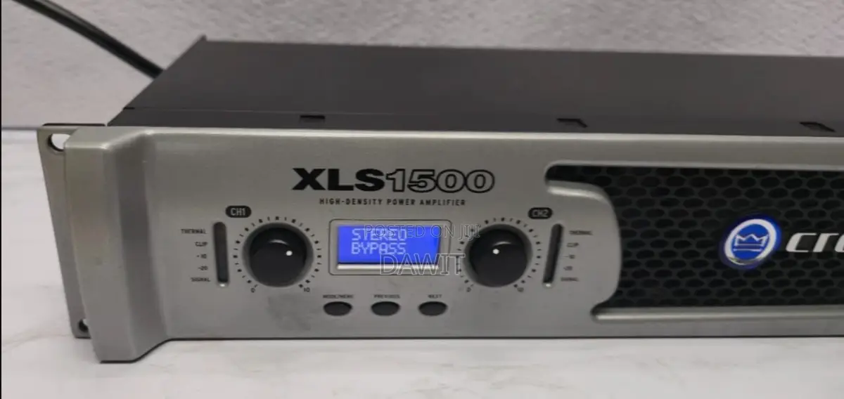 Crown XLS 1500 DriveCore Power Amplifier