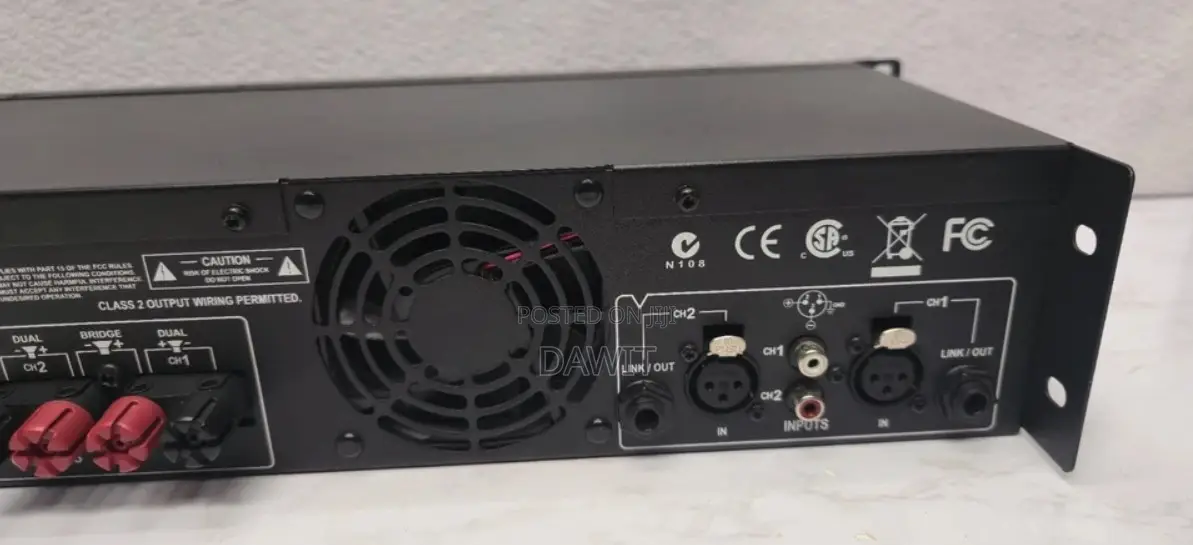 Crown XLS 1500 DriveCore Power Amplifier