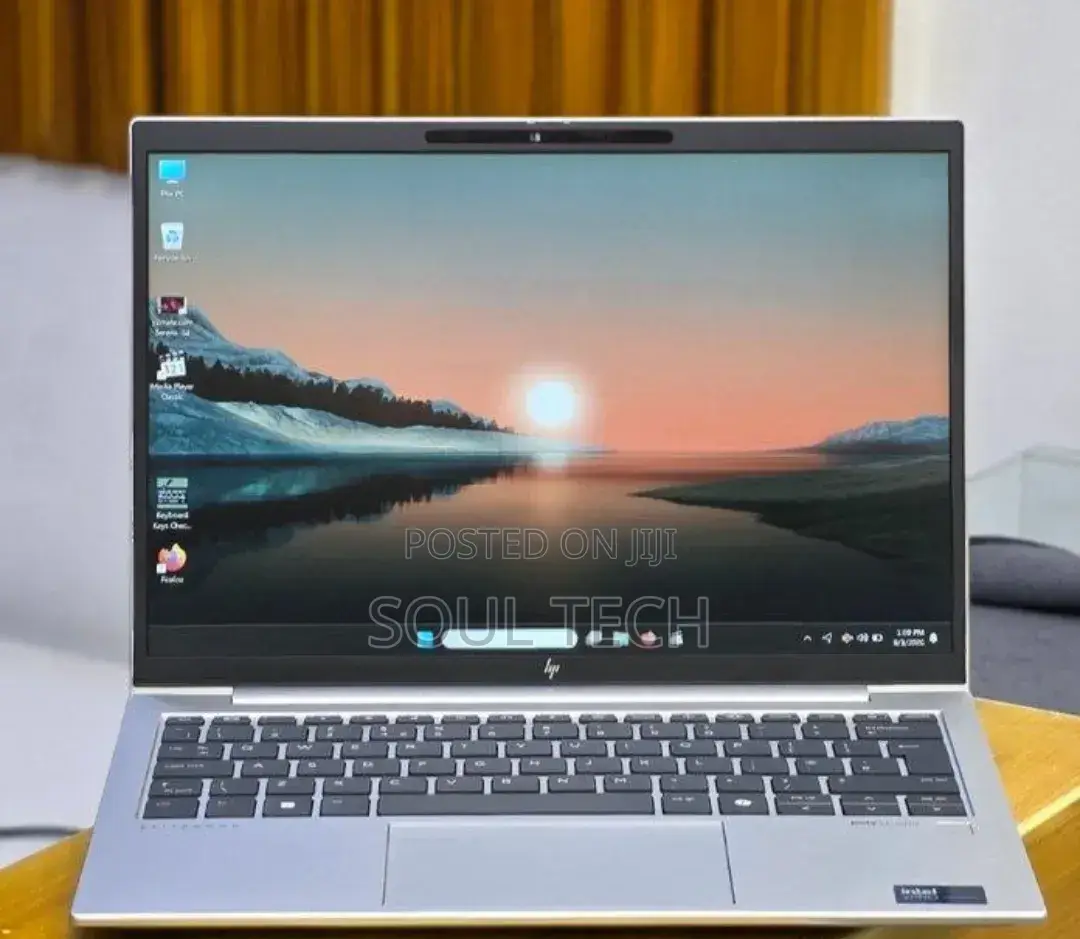 New Laptop HP Elitebook 830 G11 16GB Intel Core Ultra 7 SSD 512GB