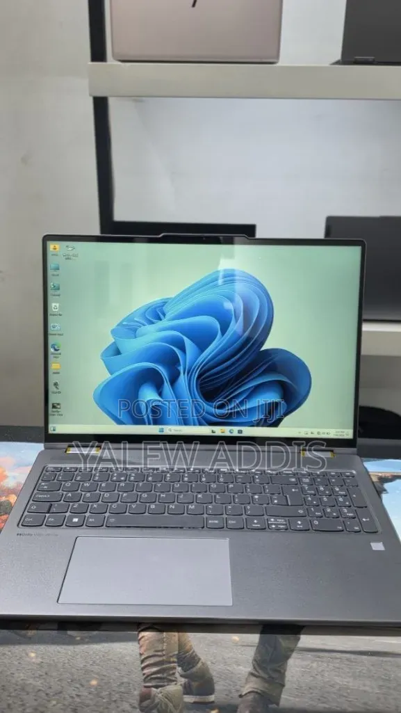 New Laptop Lenovo Yoga 3 16GB AMD Ryzen 7 SSD 512GB