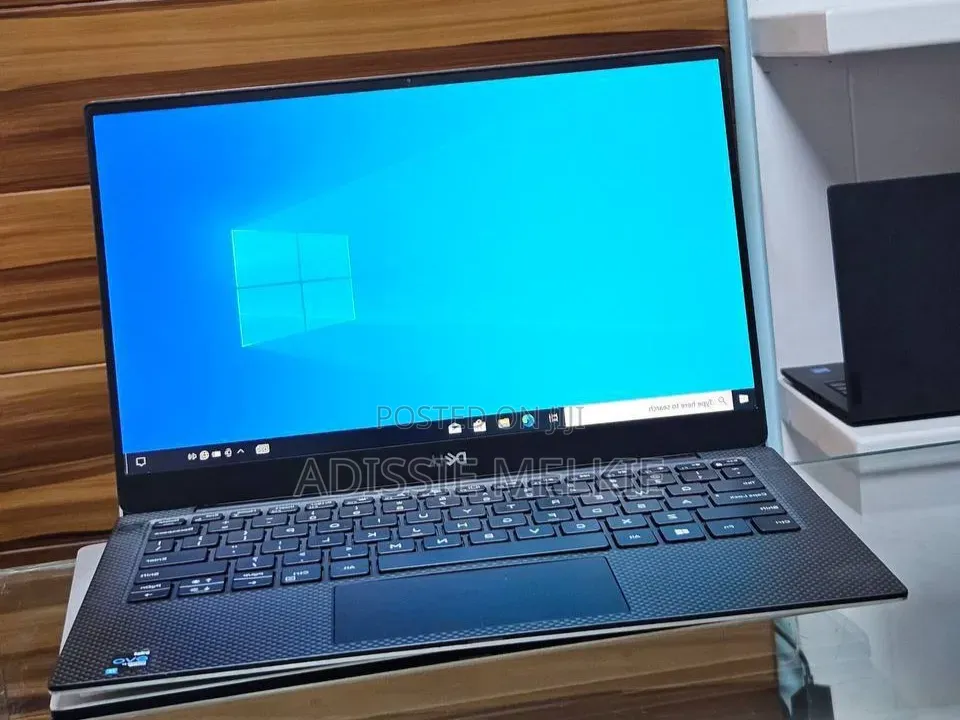New Laptop Dell XPS 13 16GB Intel Core i7 SSD 512GB