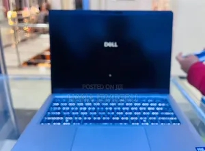 New Laptop Dell Precision 5540 32GB Intel Core Ultra 5 SSD 512GB