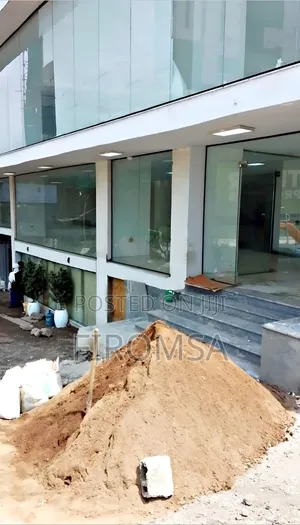 የሚከራይ የንግድ ቦታ Commercial Shops or Space for Rent