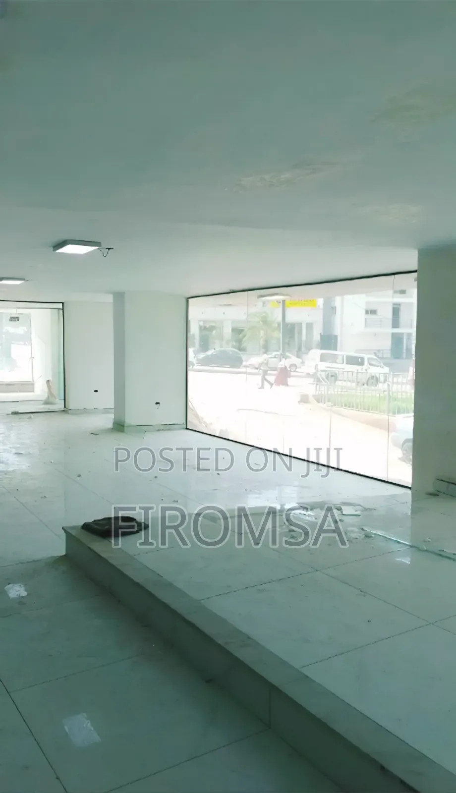 የሚከራይ የንግድ ቦታ Commercial Shops or Space for Rent