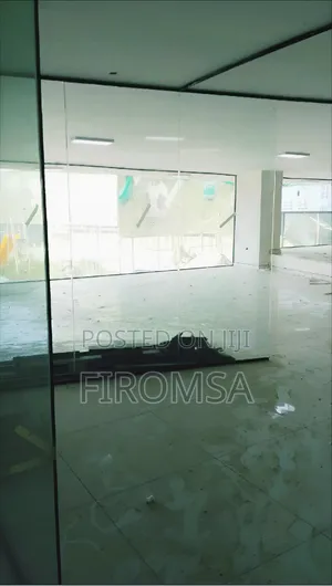 የሚከራይ የንግድ ቦታ Commercial Shops or Space for Rent