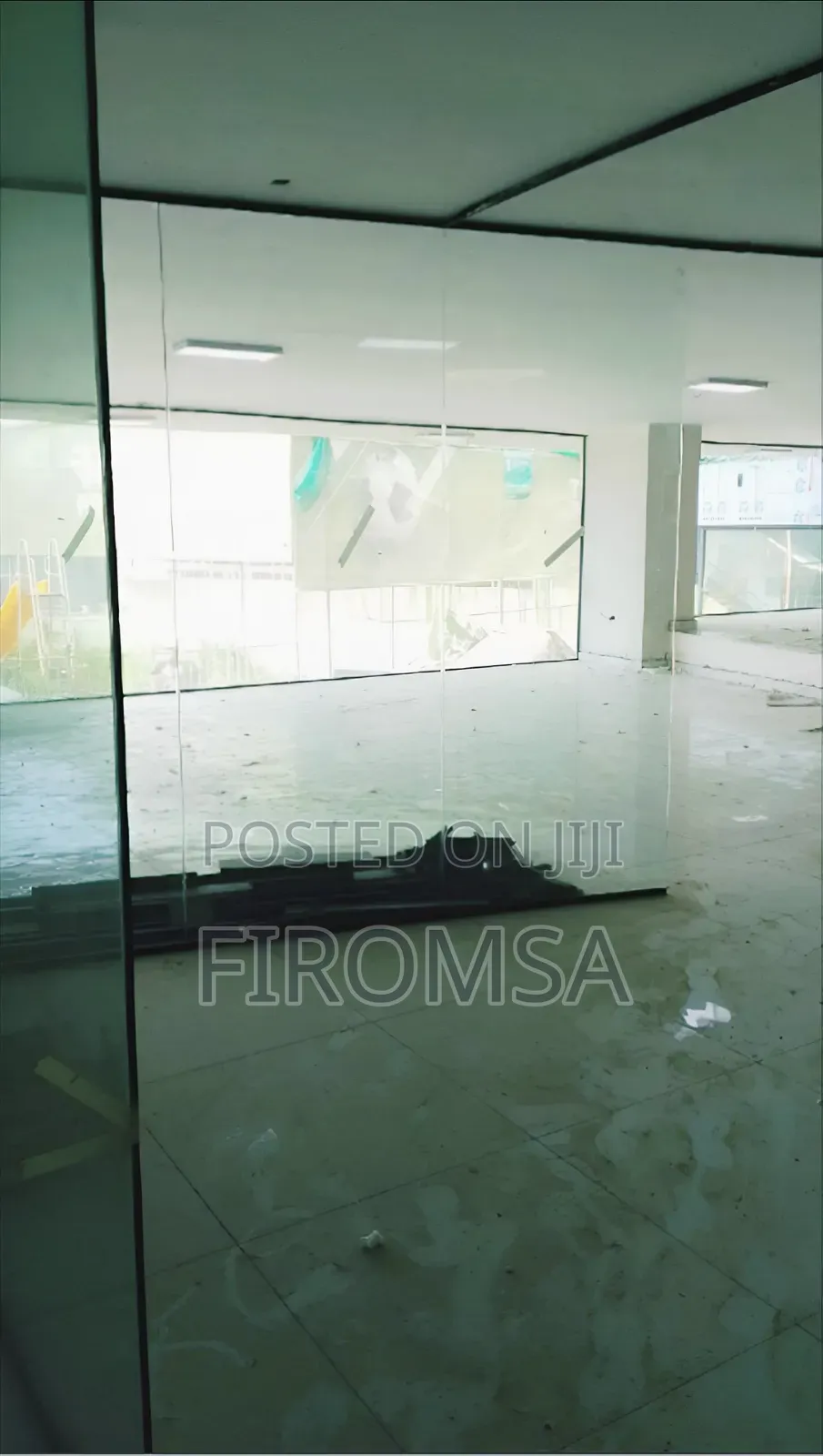 የሚከራይ የንግድ ቦታ Commercial Shops or Space for Rent