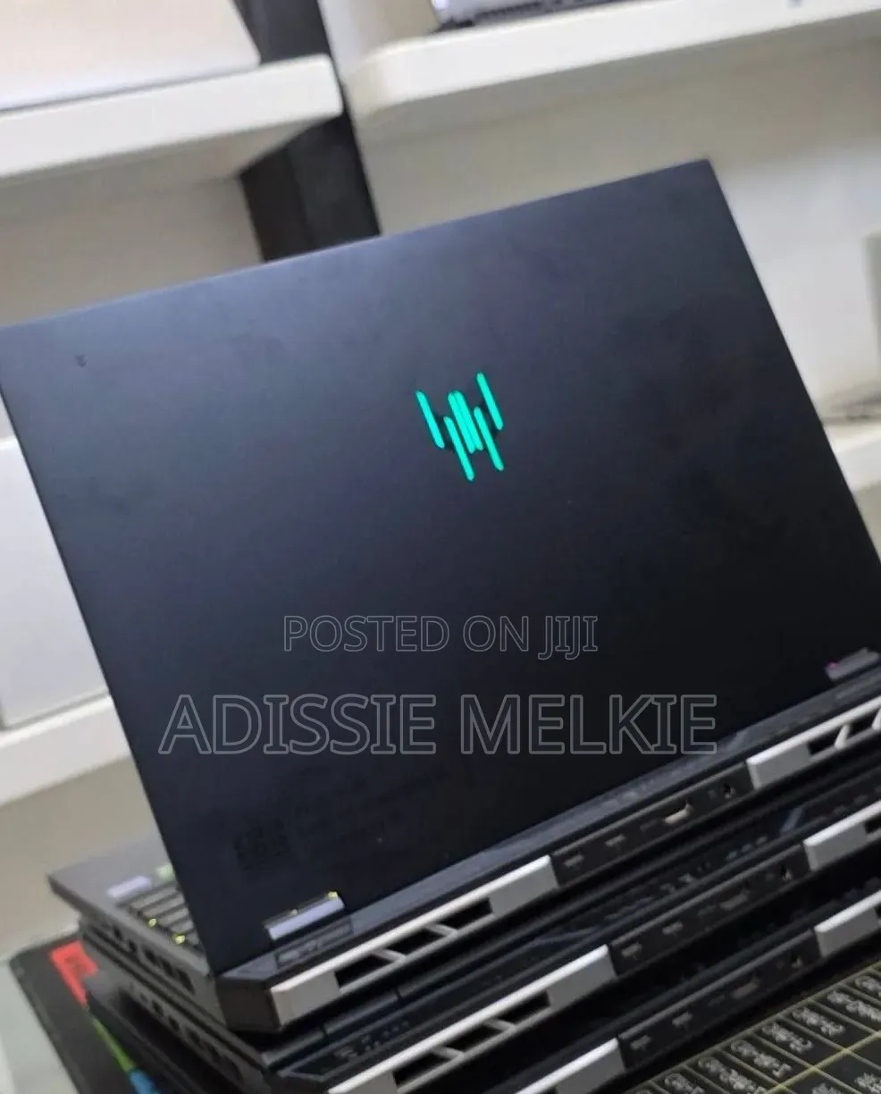 New Laptop Acer Predator Helios Neo 16 16GB Intel Core i9 SSD 1T