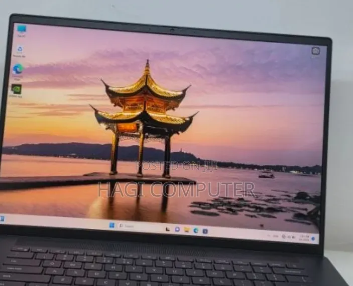 New Laptop Dell Inspiron 15 16GB Intel Core i7 SSD 512GB