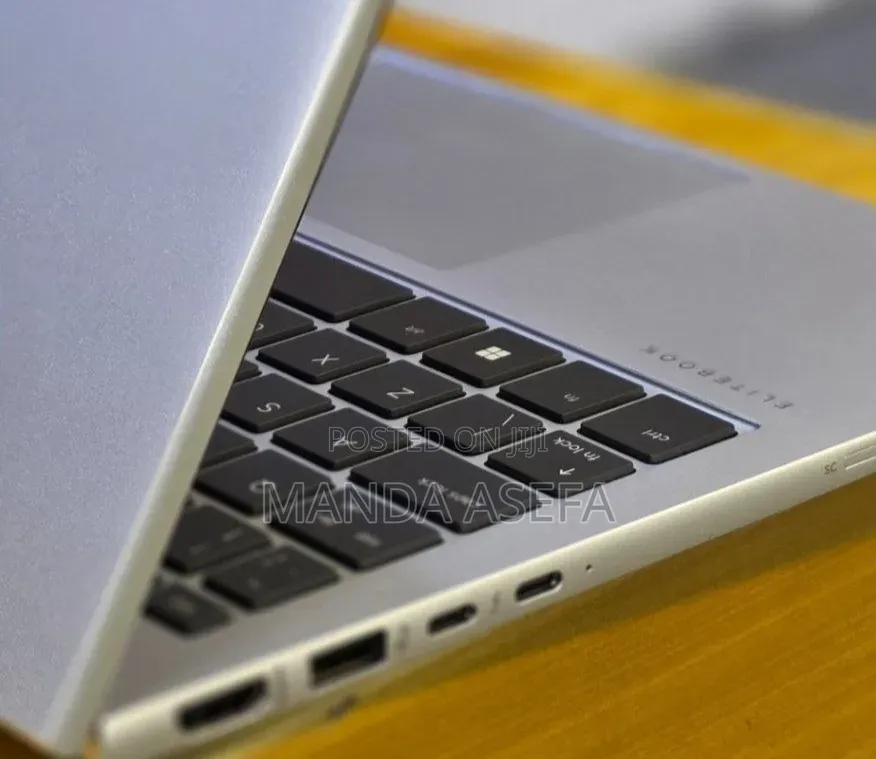 New Laptop HP Elitebook 830 G11 16GB Intel Core Ultra 7 SSD 512GB