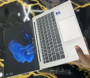 New Laptop HP ZBook Firefly 14 G10 16GB Intel Core i7 SSD 512GB