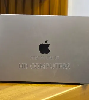 New Laptop Apple MacBook Pro 2021 M1 16GB Apple M1 Pro SSD 512GB