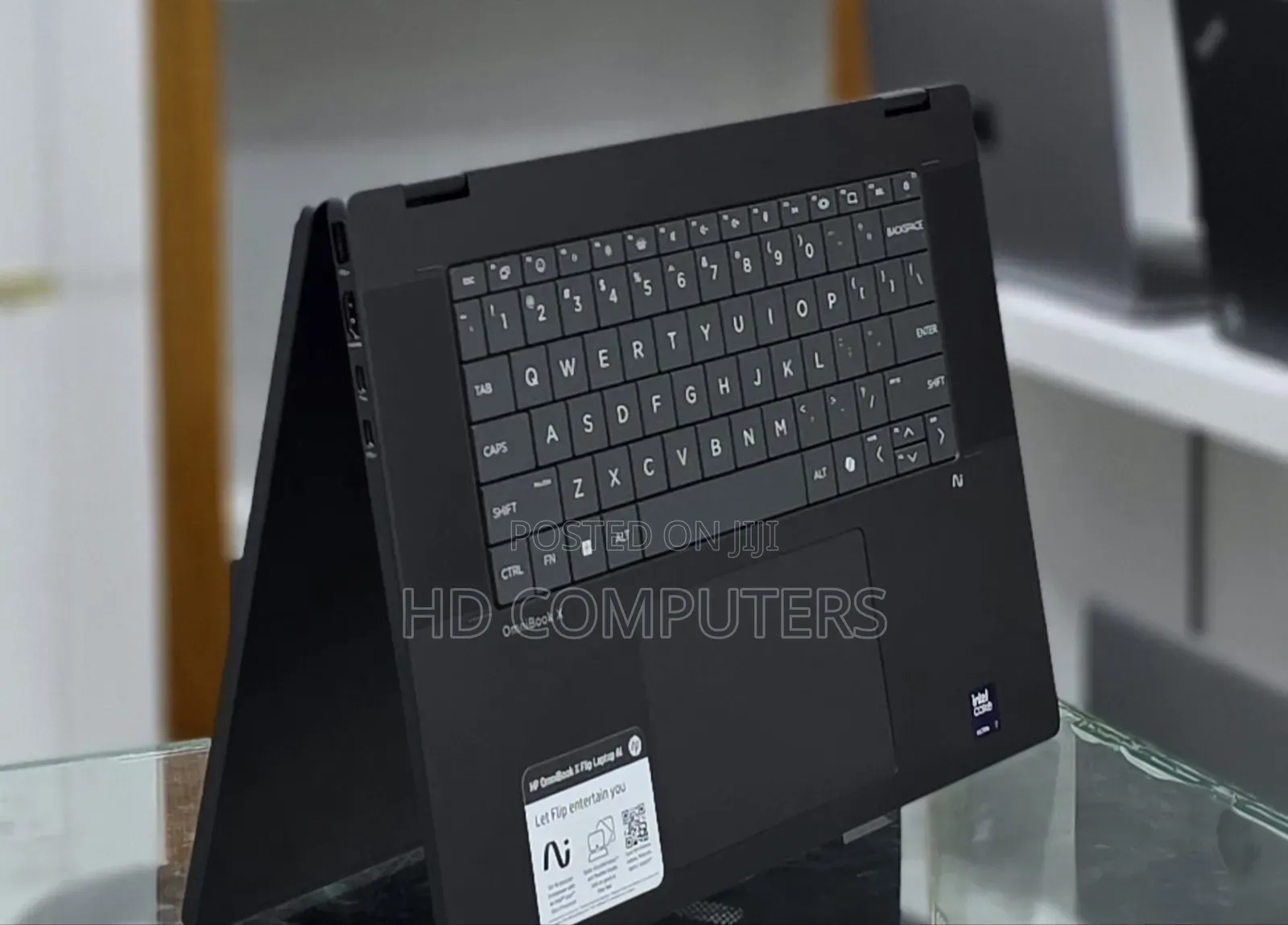 New Laptop HP OmniBook Ultra Flip 16" 16GB Intel Core Ultra 7 SSD 1T