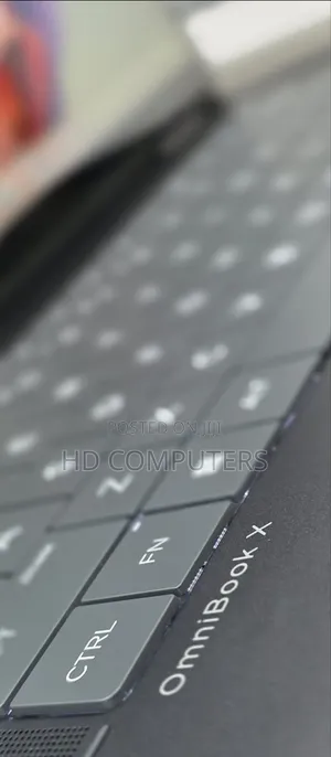 New Laptop HP OmniBook Ultra Flip 16" 16GB Intel Core Ultra 7 SSD 1T