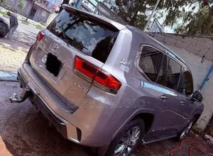 Toyota Land Cruiser 2022