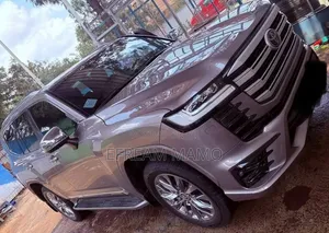 Toyota Land Cruiser 2022
