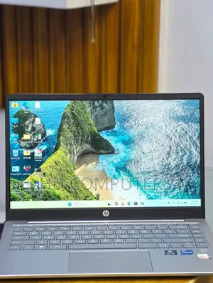 New Laptop HP Stream Notebook 16GB Intel Core i7 SSD 1T