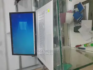 New Laptop HP Envy 15 12GB Intel Core I7 HDD 1T