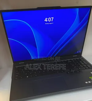 New Laptop Lenovo Legion 5 24GB Intel Core i7 SSD 1T
