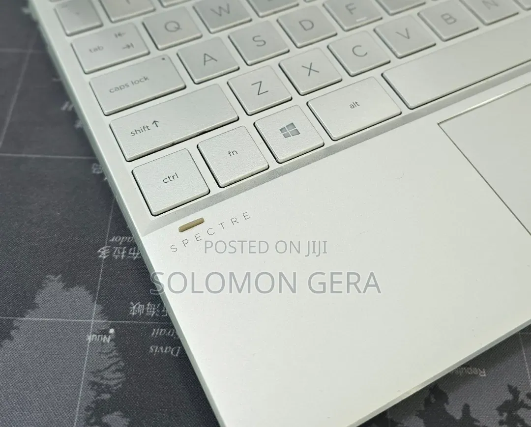 New Laptop HP Spectre 14 8GB Intel Core i7 SSD 512GB