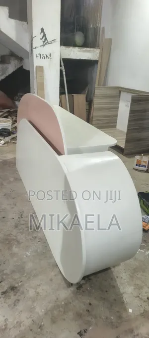 Reception Desk