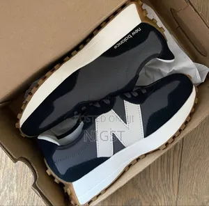 Men's Shoe