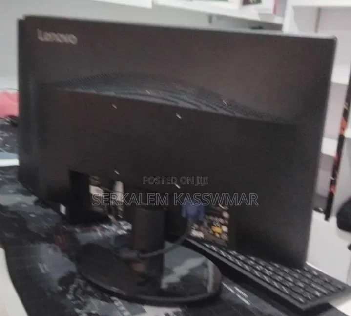 New Desktop Computer Lenovo 8GB Intel Core i3 HDD 500GB
