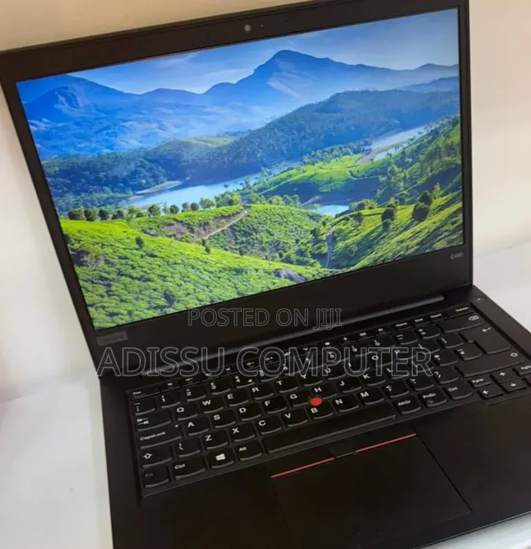 New Laptop Lenovo ThinkPad X1 Carbon 8GB Intel Core i7 SSD 512GB