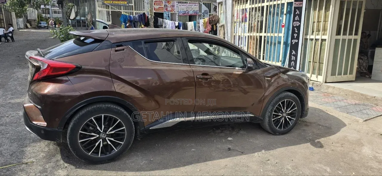 Toyota C-HR 2017